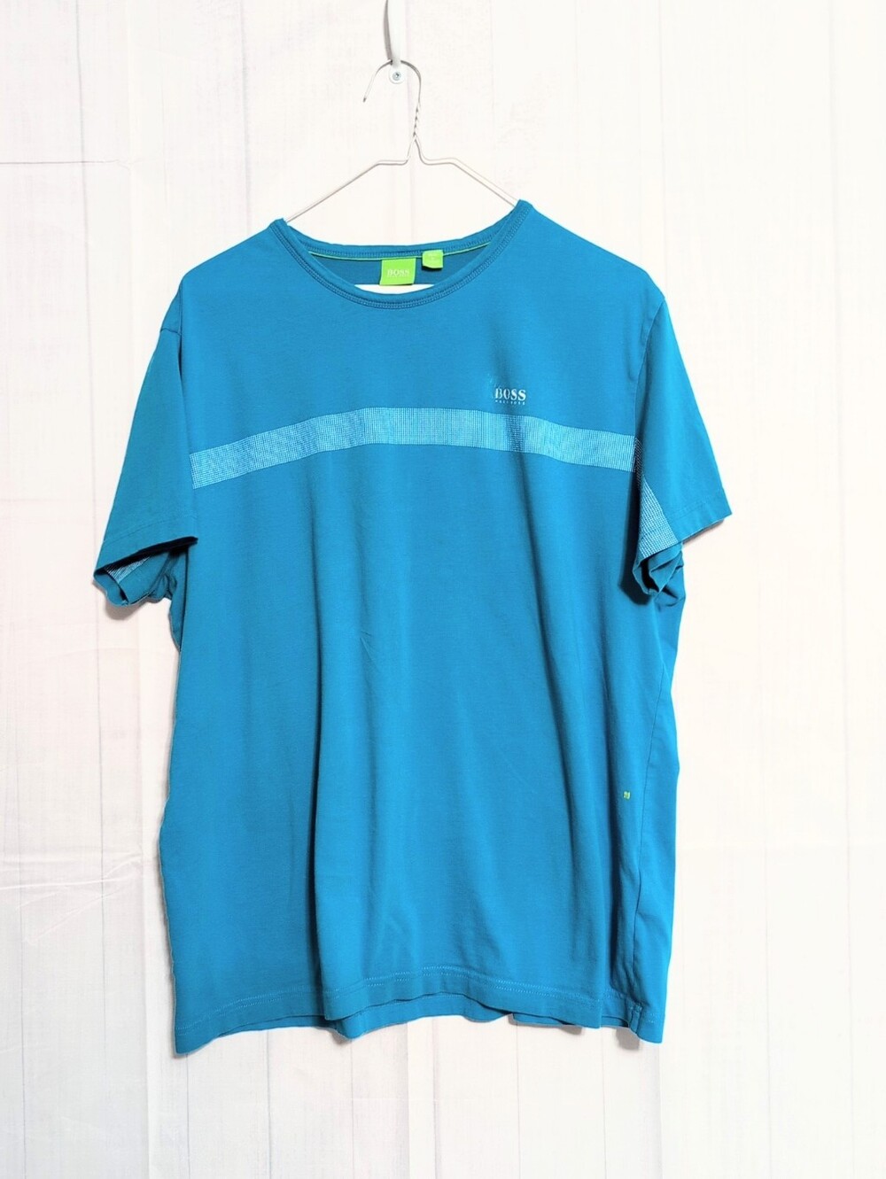 Hugo Boss Men's Graphic Tee sz XL (fits smaller) Blue/White *Small Logo Flaw
